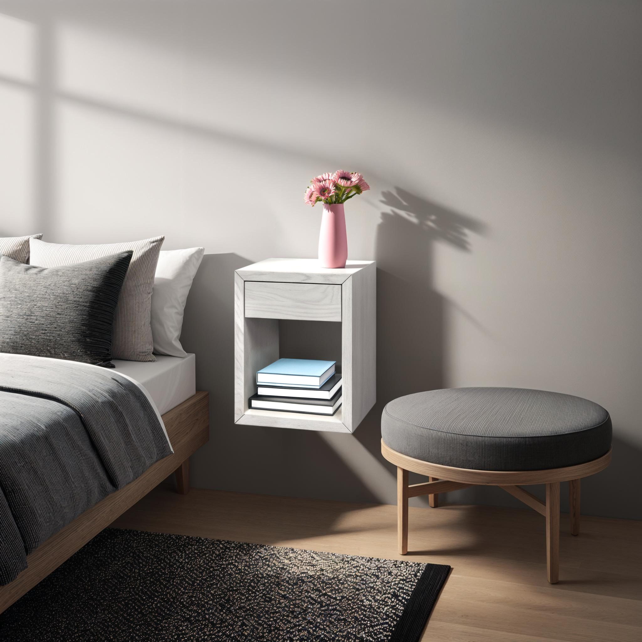 Hugo Nachttisch & Wandregal aus Eichenholz mit Weißöl-Finish – Minimalistisch, Multifunktional & Hell | Woodek Design