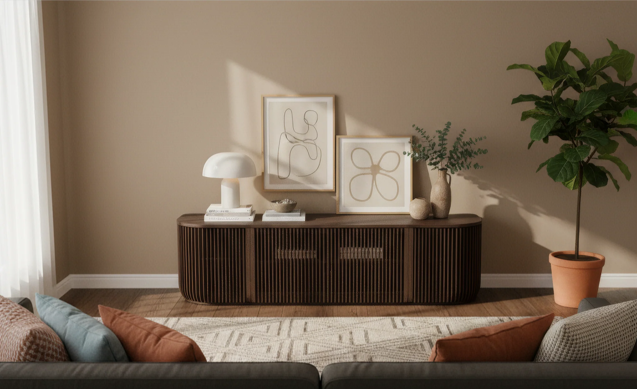 Franz TV-Board mit Lamellentüren aus Eiche (Massivholz & Furnier), Espresso-Lack | Woodek Design